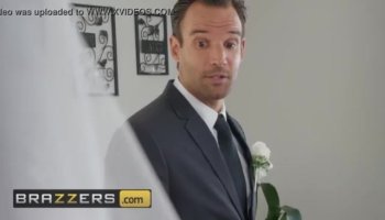 MILF Darryl Hannah Shows Its Done